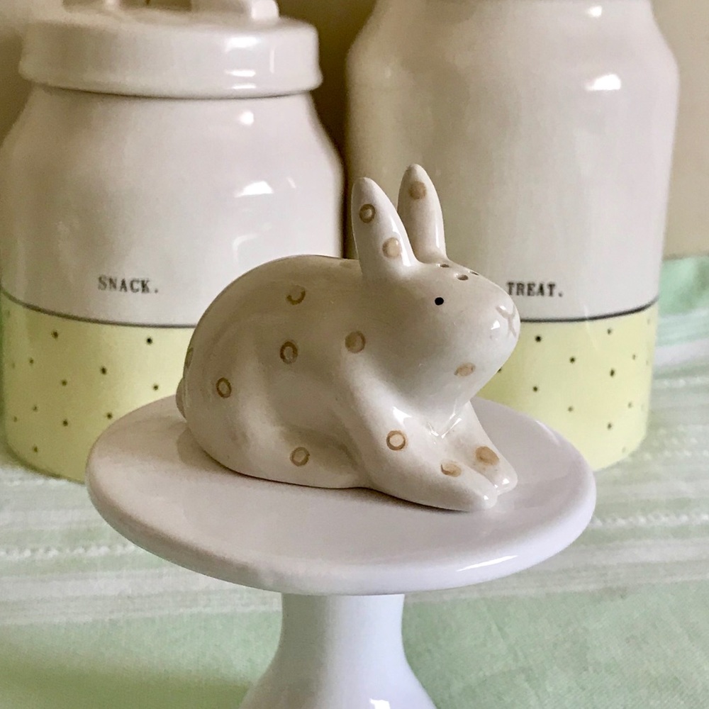 Sakura Bunny Salt Shaker